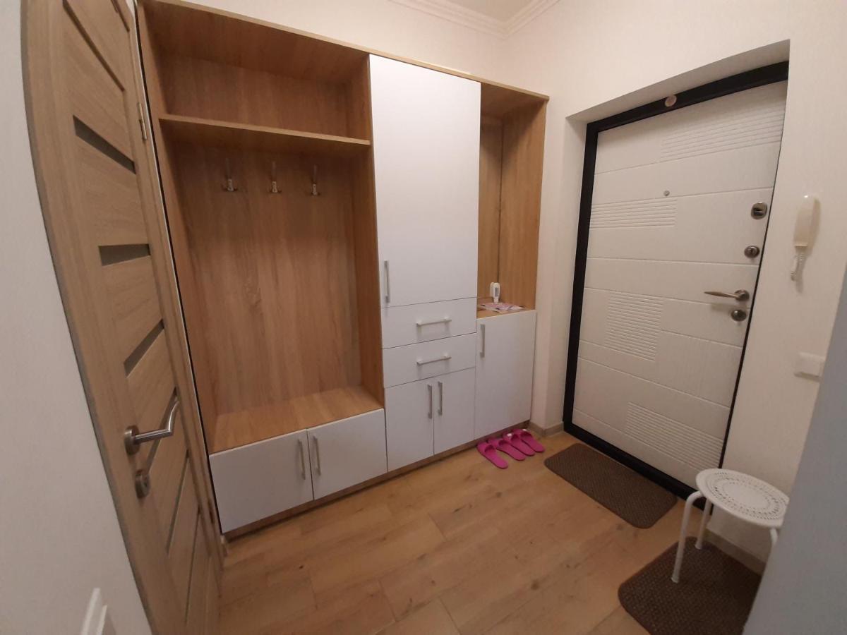 New !!! Modern Lux Apartment In The City Center With A Terrace Mukatsjeve Eksteriør bilde